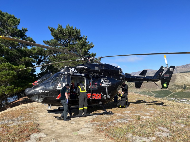 Life saving rescue flight to the 45th parallel